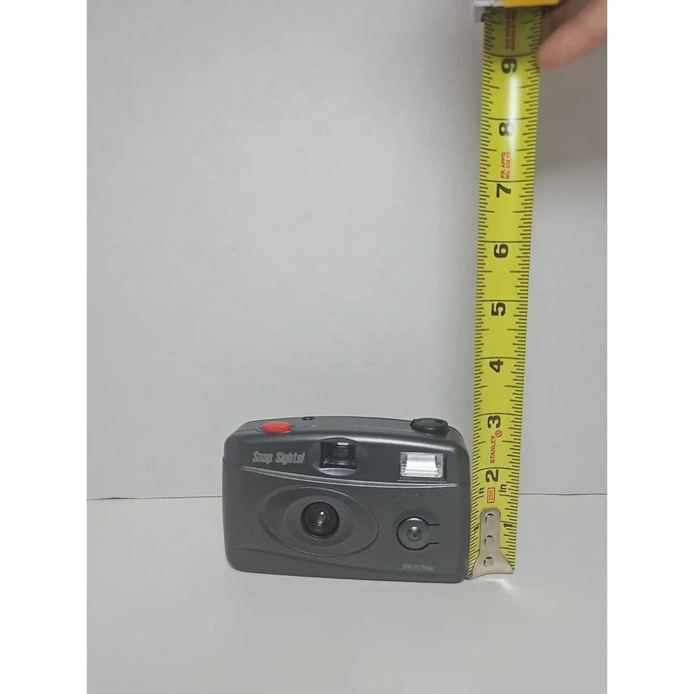 Vintage Snap Sights‎ Gray Poratble 35mm Point & Shoot Film Camera Built In Flash